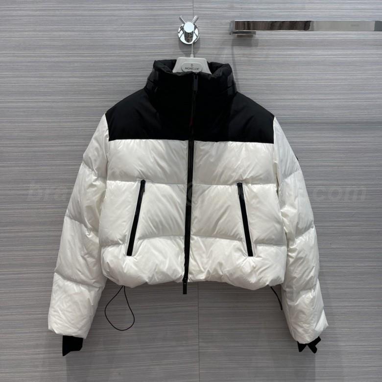 Moncler Women's Outwear 159